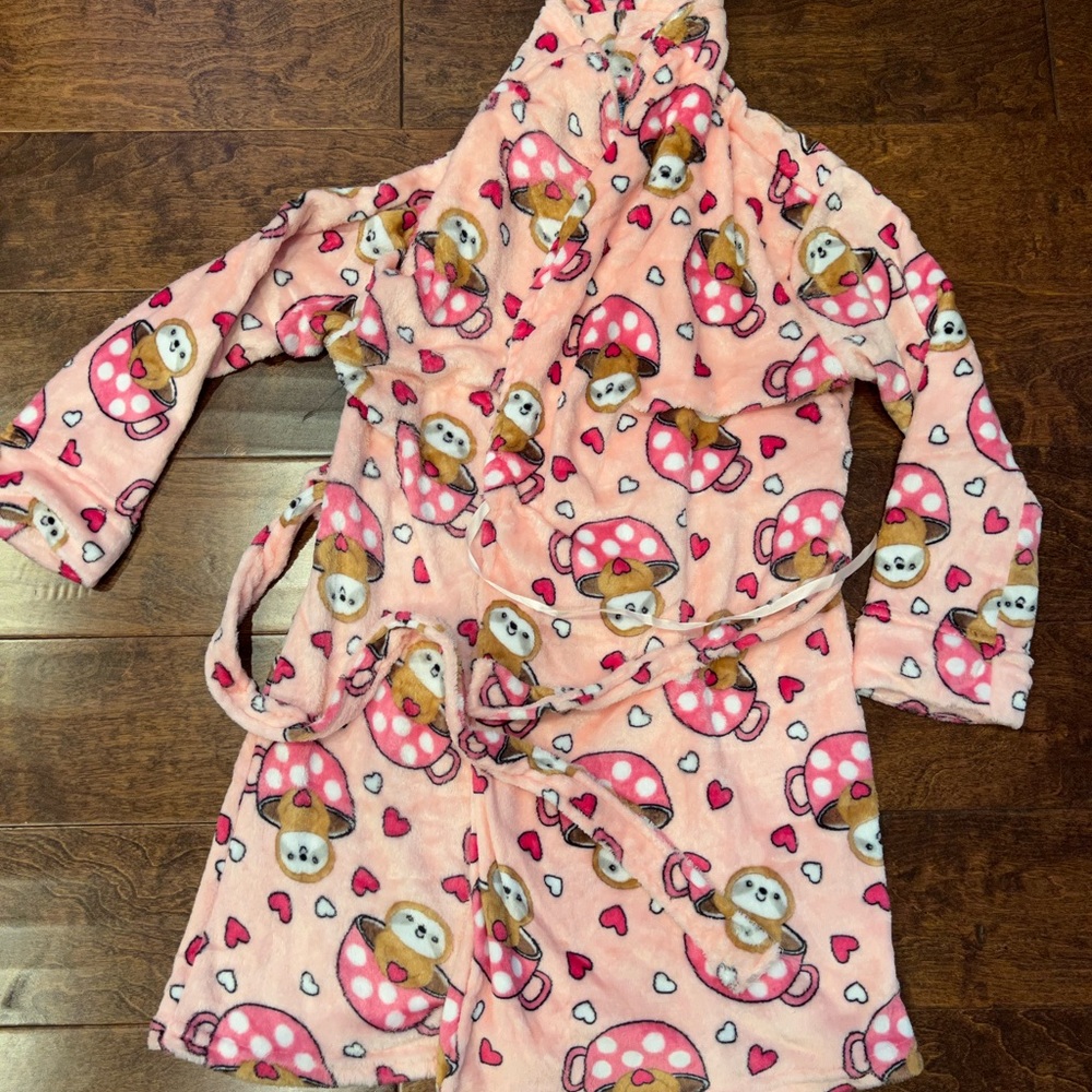 Robe | Pink with Cute figures